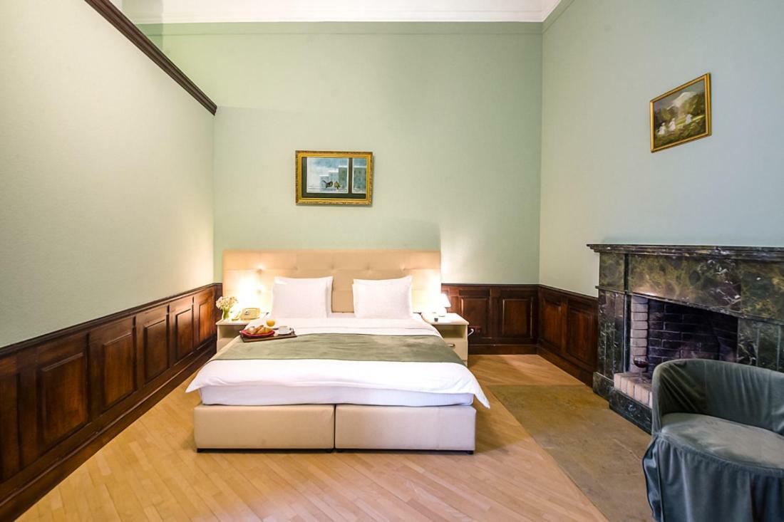 Emigrant Boutique Hotel Tbilisi Exterior photo